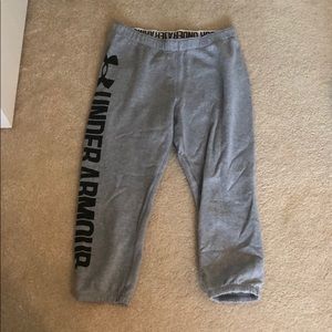 Cropped Under armour sweatpants